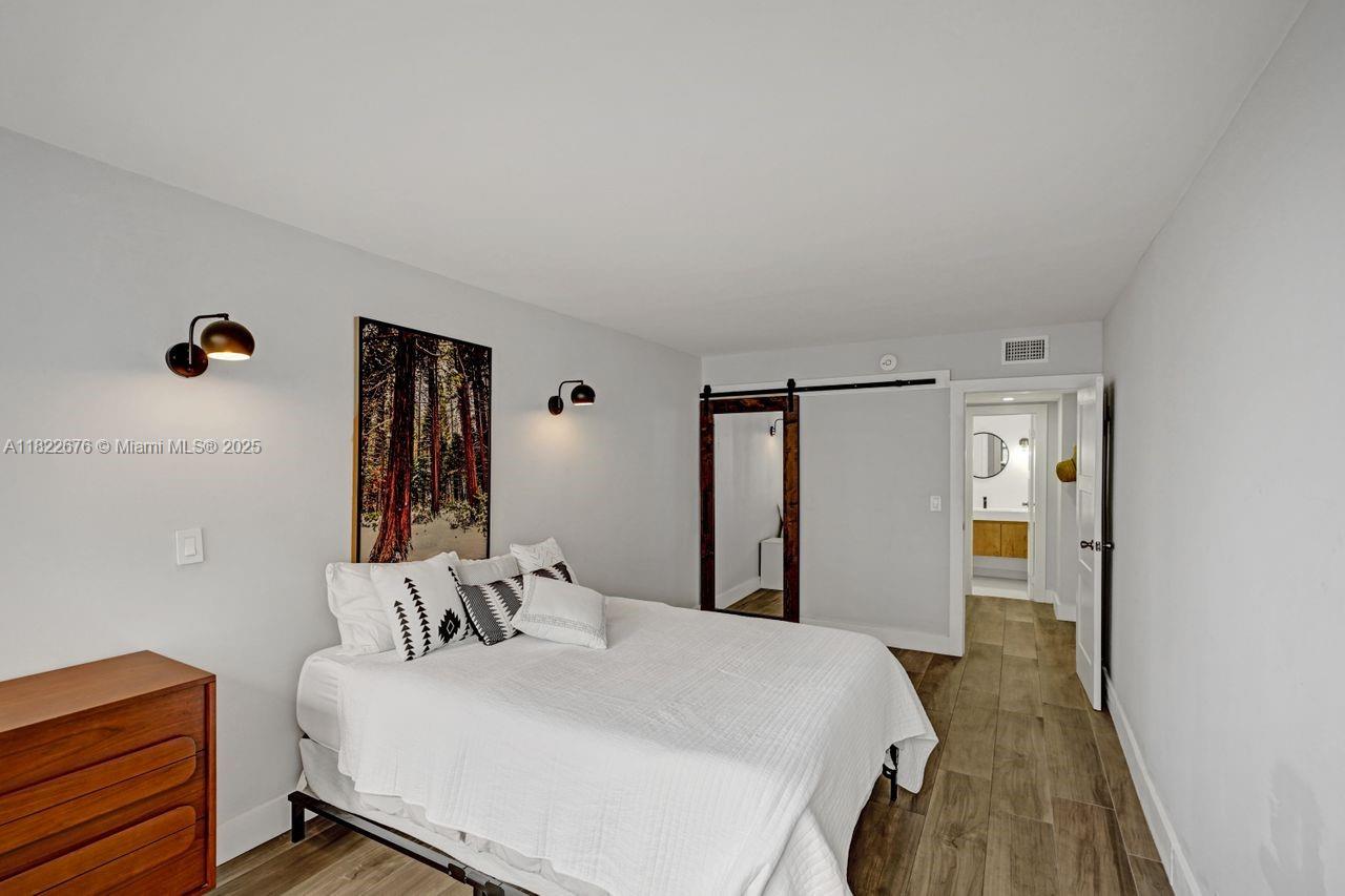 OLYMPUS CONDO PHASE - Residential