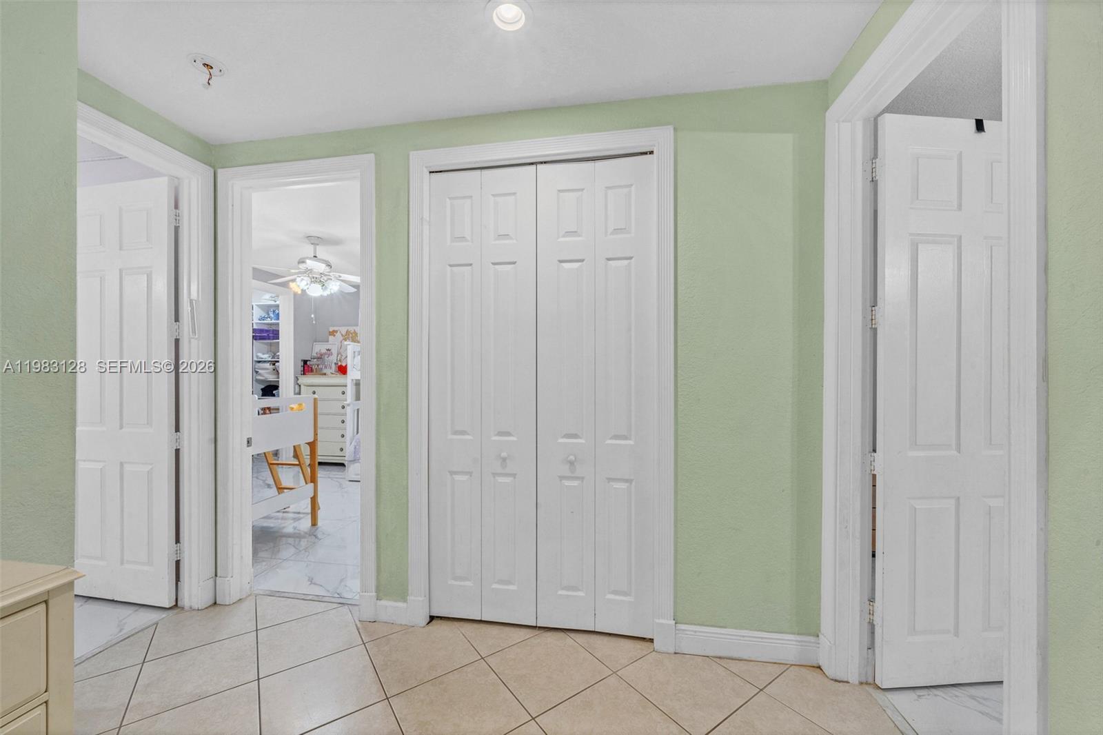 CORAL SPRINGS HILLS - Residential