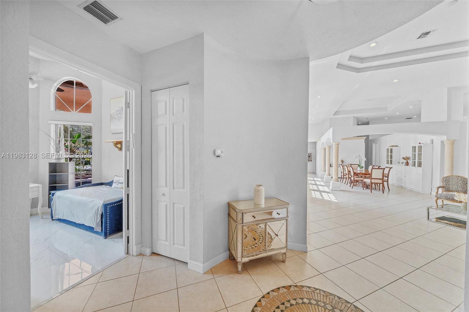 CORAL SPRINGS HILLS - Residential