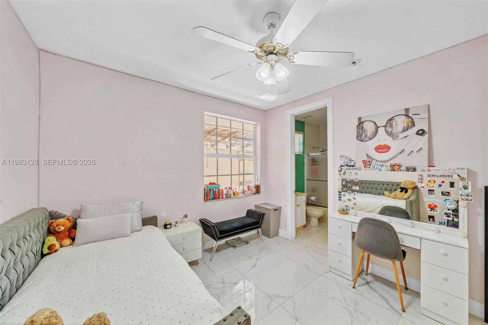 CORAL SPRINGS HILLS - Residential