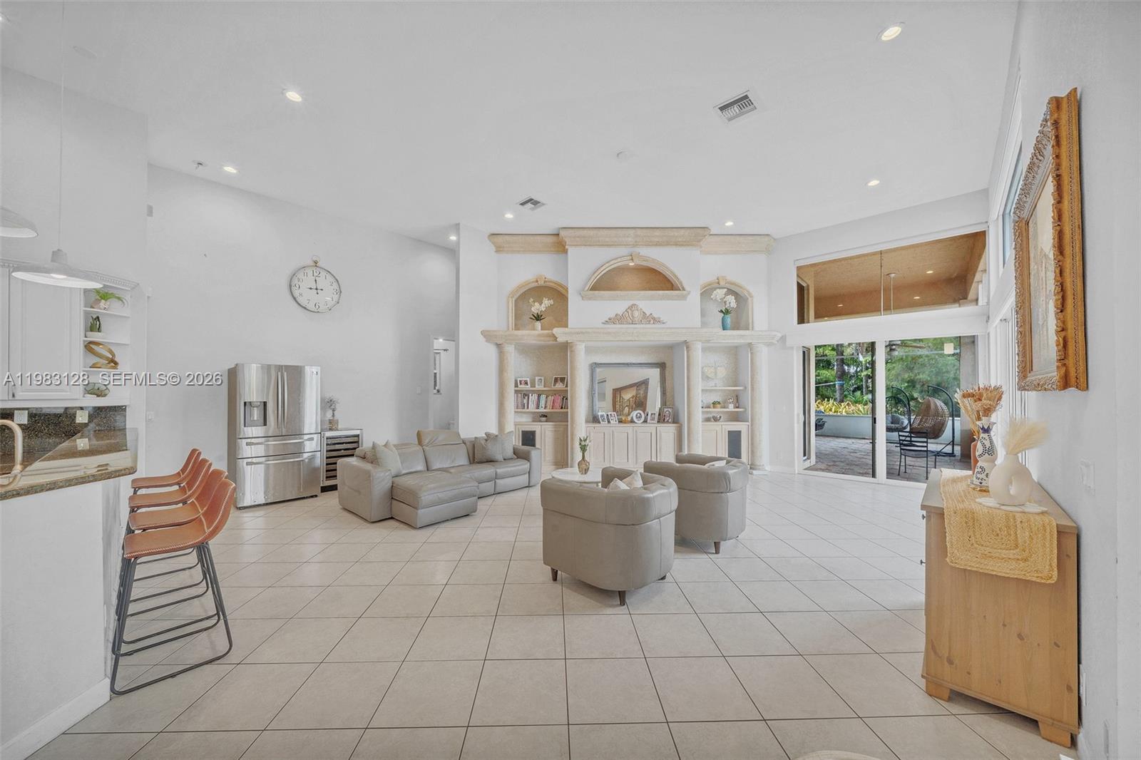CORAL SPRINGS HILLS - Residential