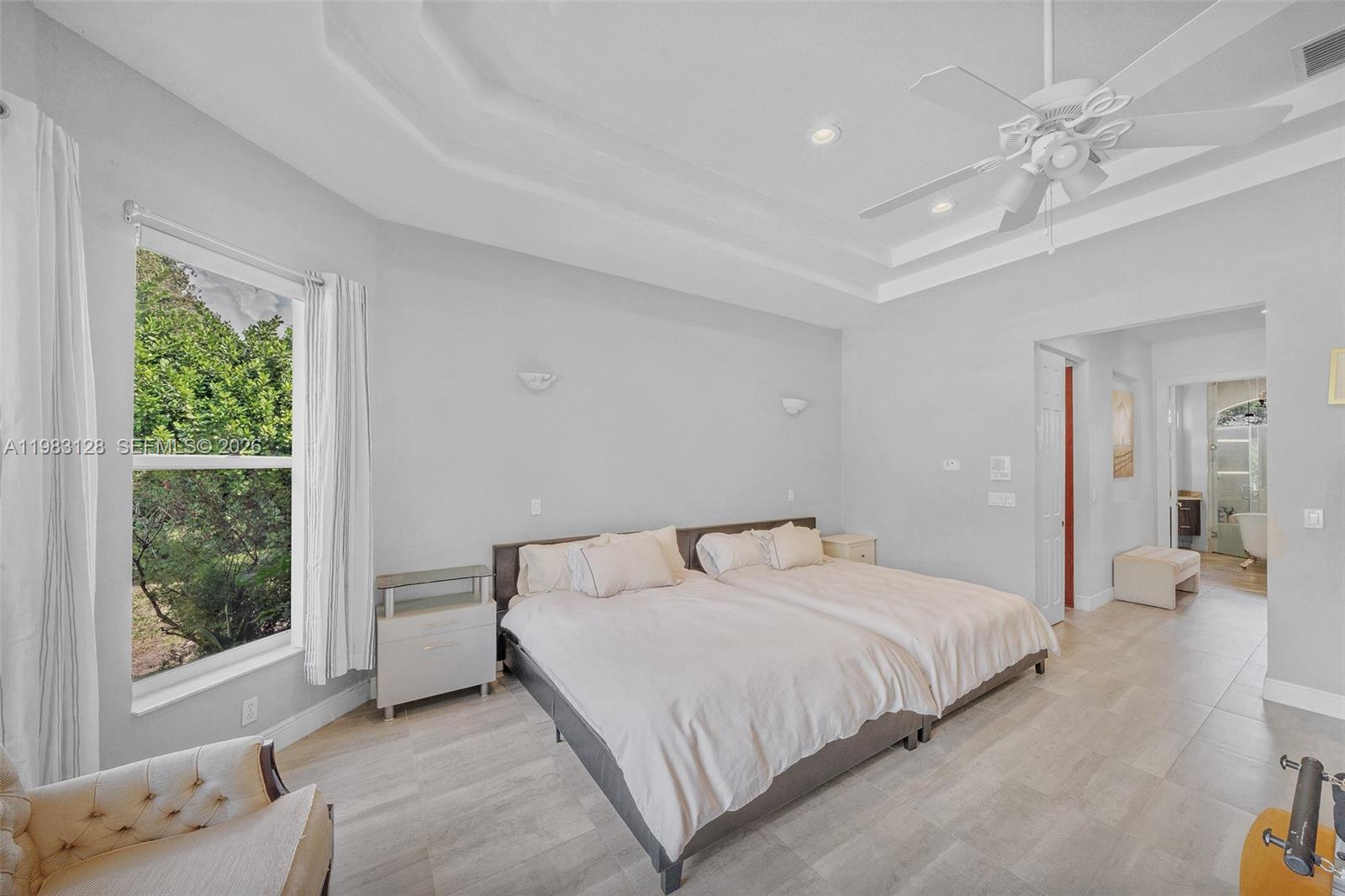 CORAL SPRINGS HILLS - Residential