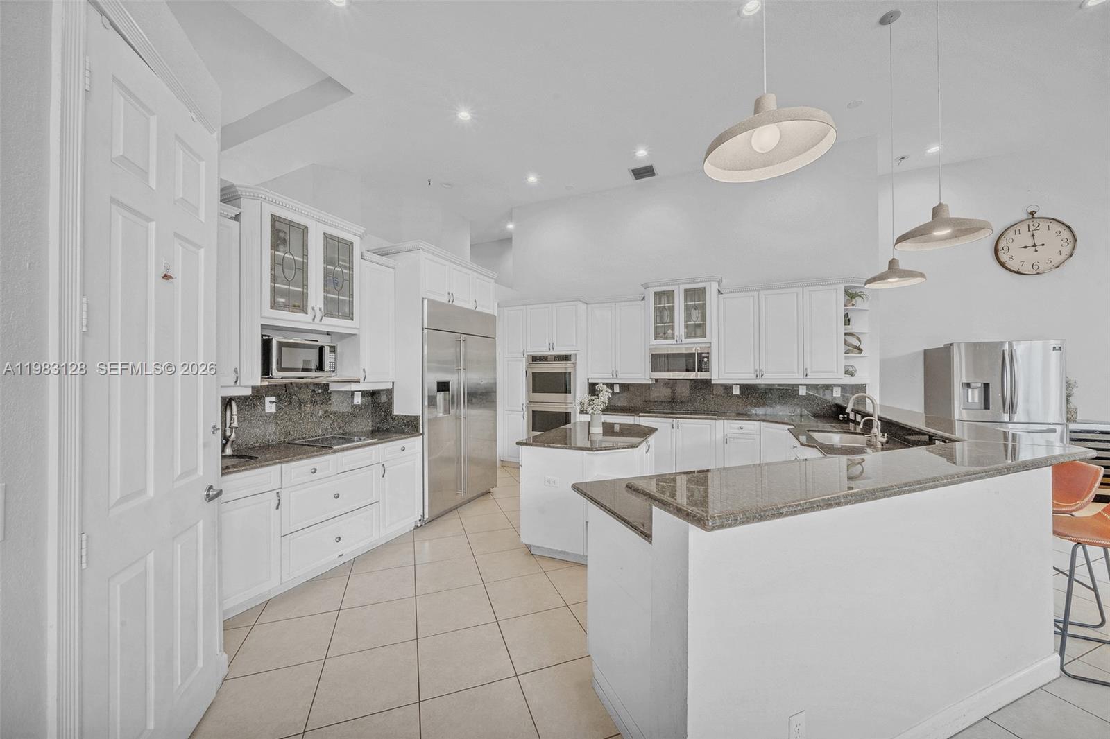 CORAL SPRINGS HILLS - Residential