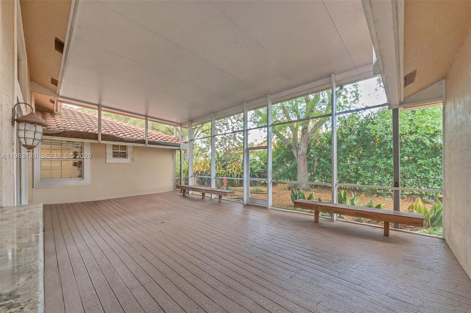 CORAL SPRINGS HILLS - Residential