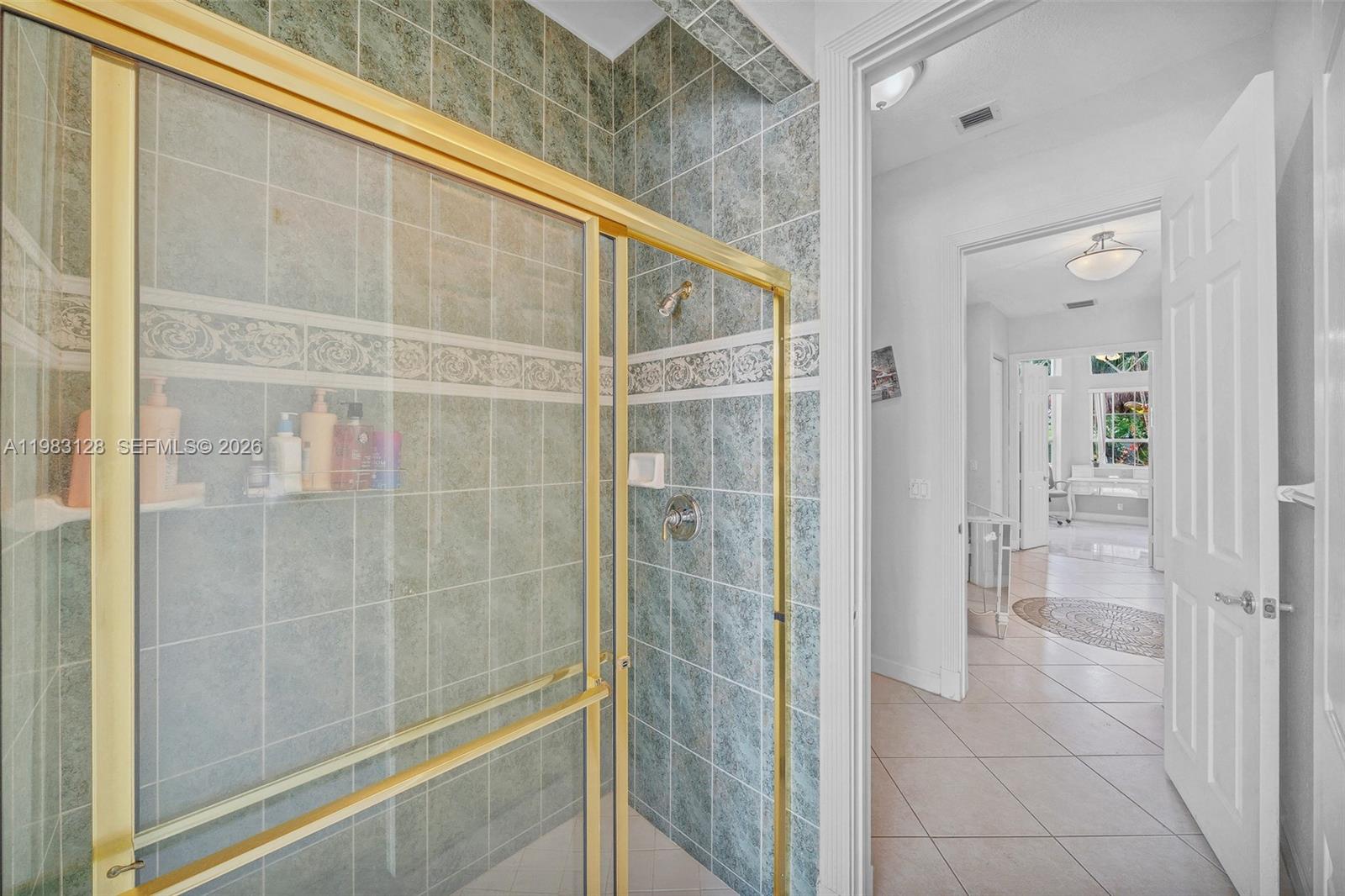 CORAL SPRINGS HILLS - Residential