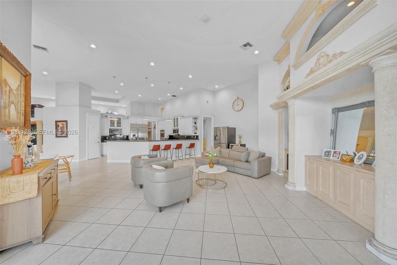 CORAL SPRINGS HILLS - Residential