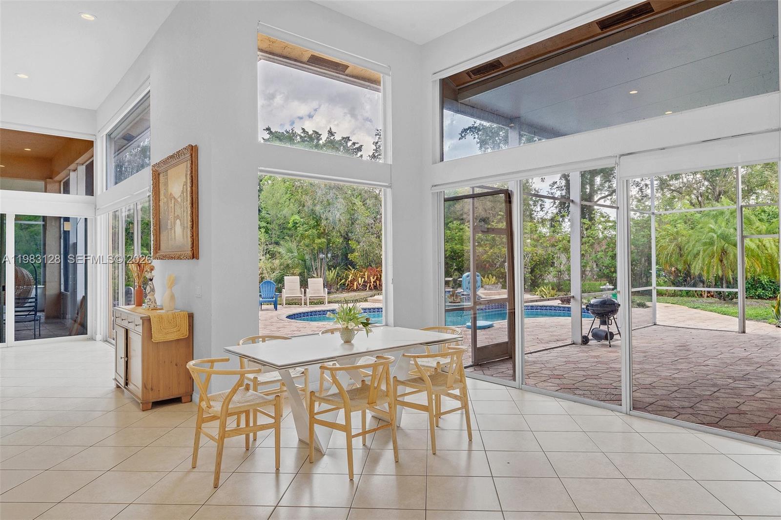 CORAL SPRINGS HILLS - Residential