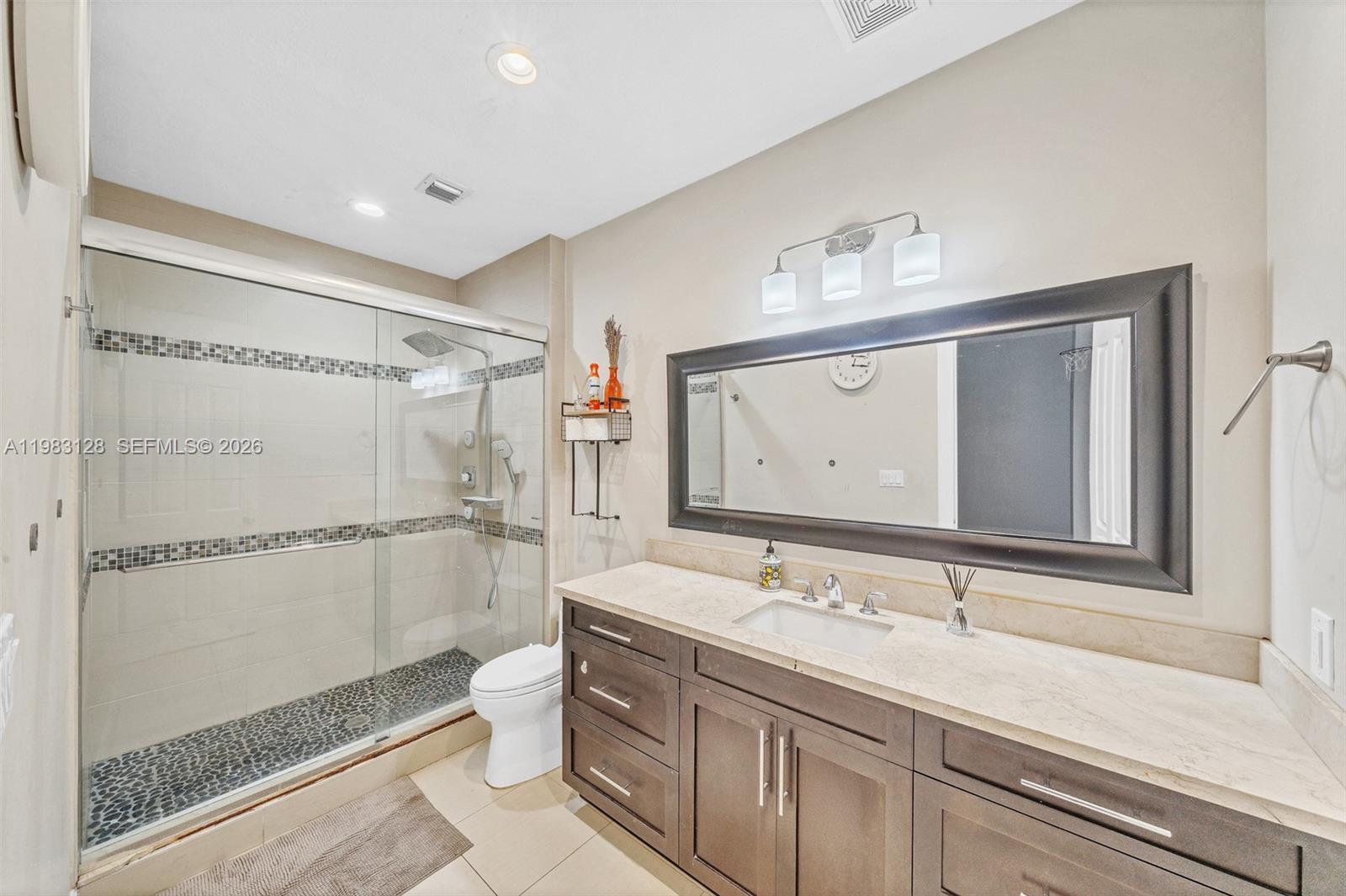 CORAL SPRINGS HILLS - Residential