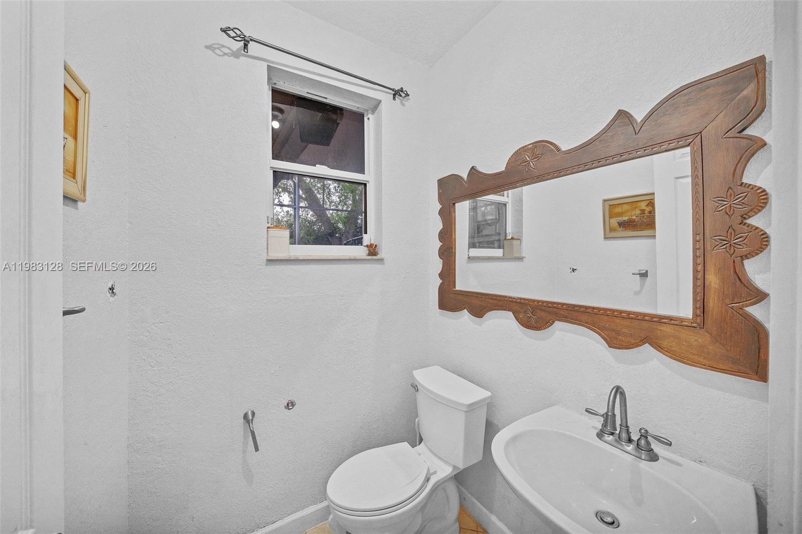 CORAL SPRINGS HILLS - Residential