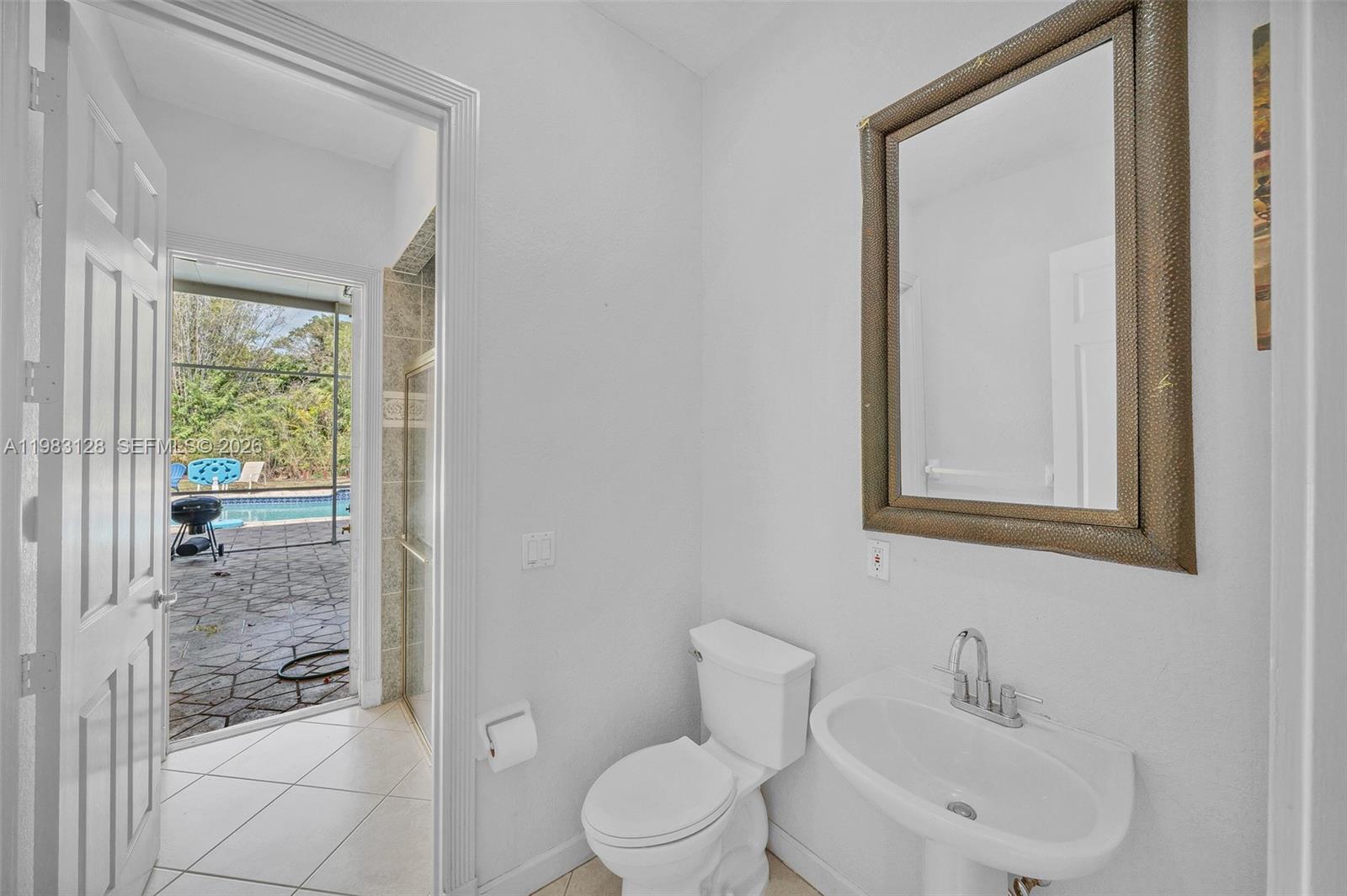 CORAL SPRINGS HILLS - Residential