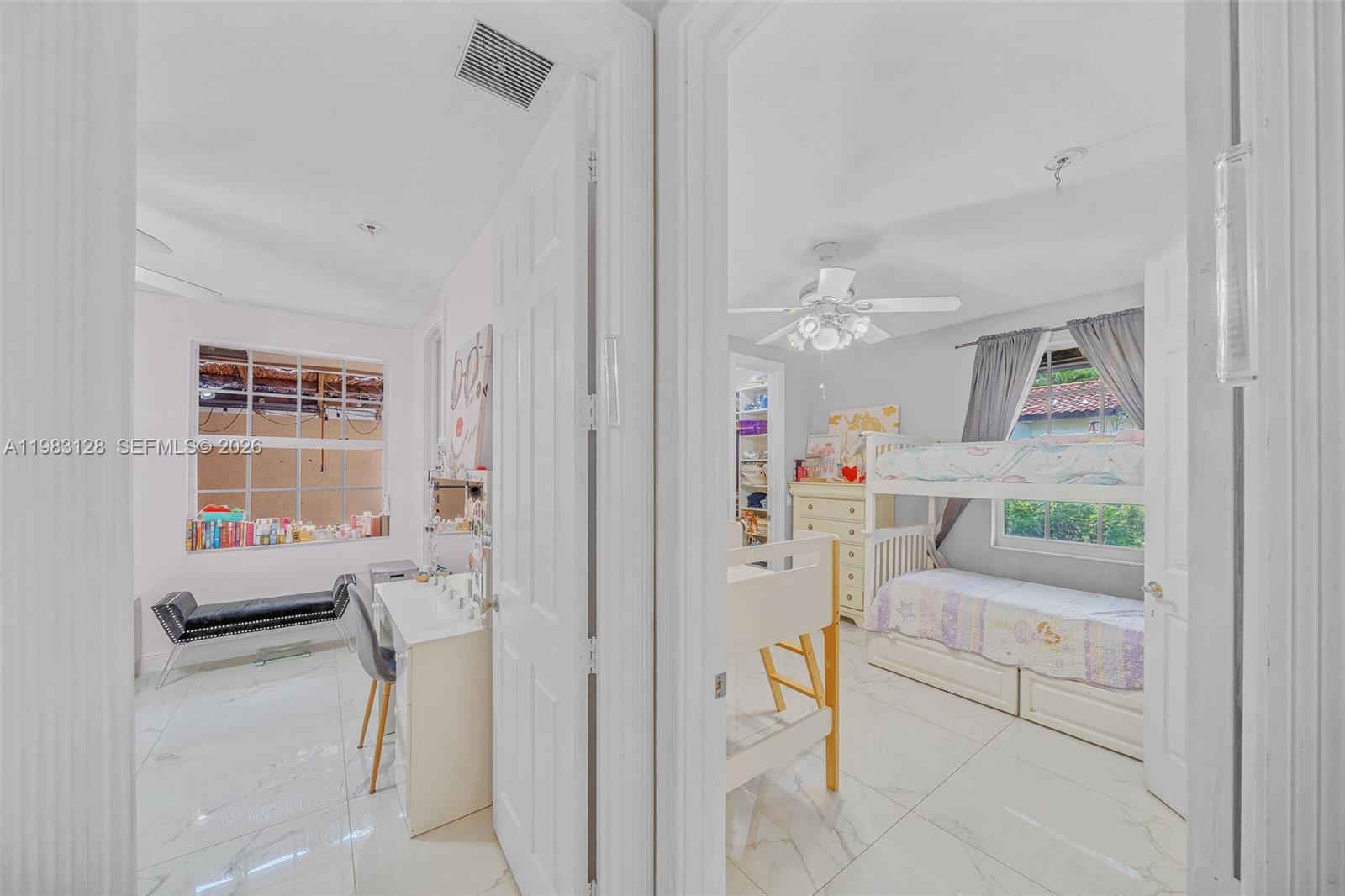 CORAL SPRINGS HILLS - Residential