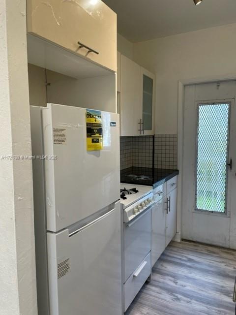 900 EUCLID AVE INC CONDO - Residential