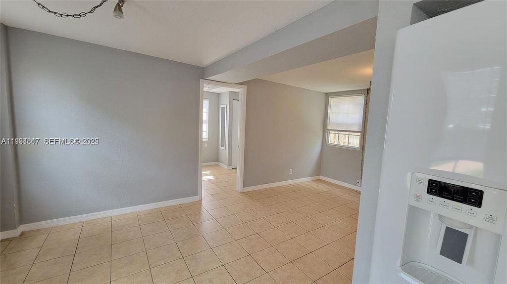 Photo of 306 Hawthorne Dr #5, Lake Park, FL 33403 (MLS # A11934847)