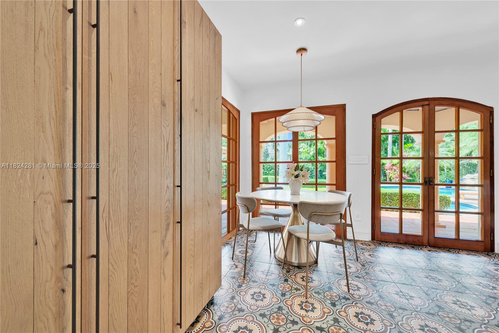 COCONUT GROVE SEC 1 CORAL - Residential