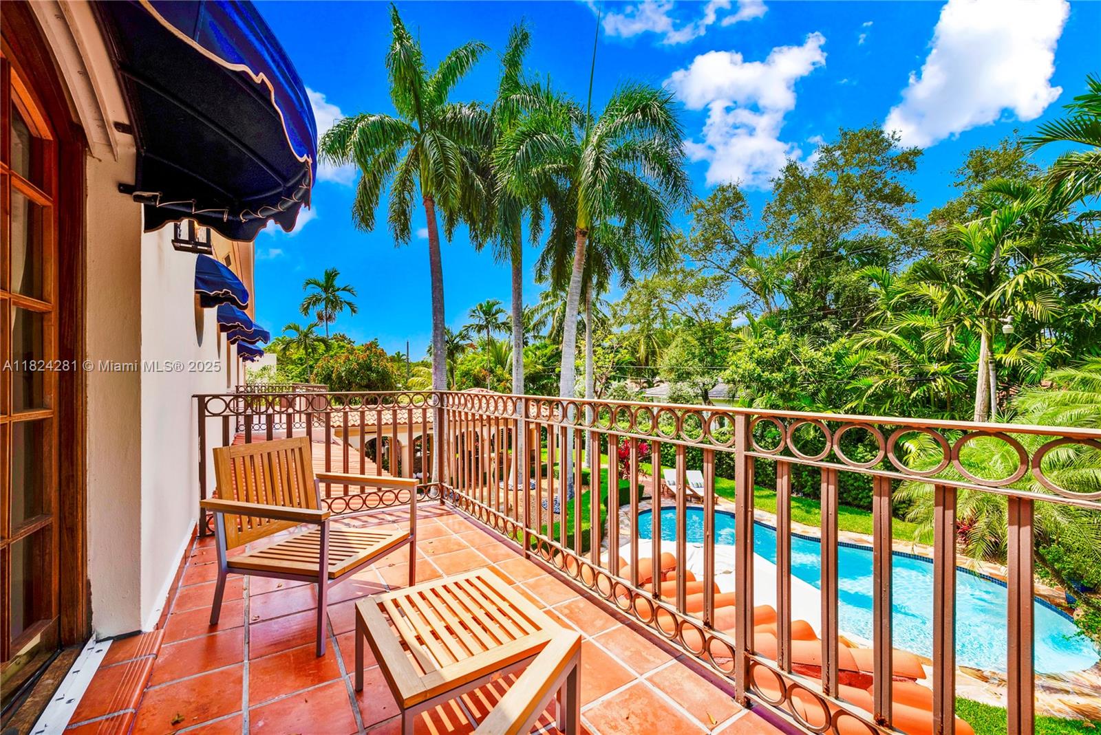 COCONUT GROVE SEC 1 CORAL - Residential