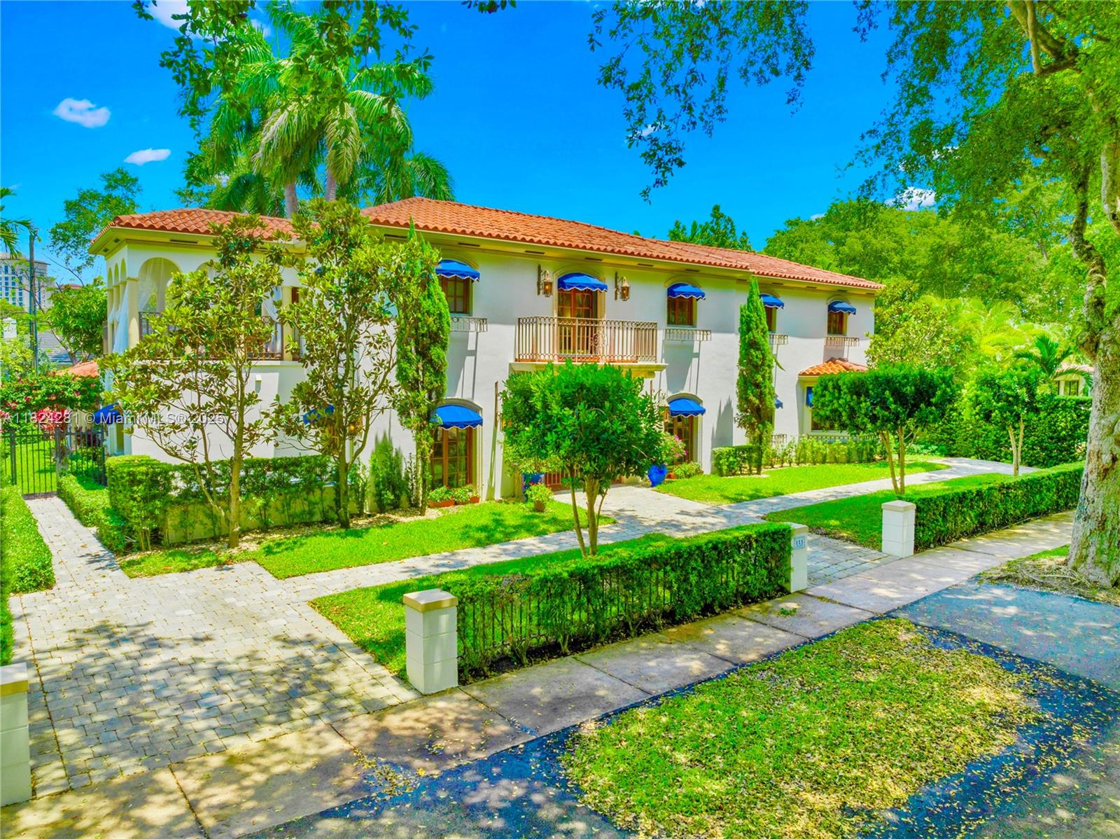111 Aledo Ave