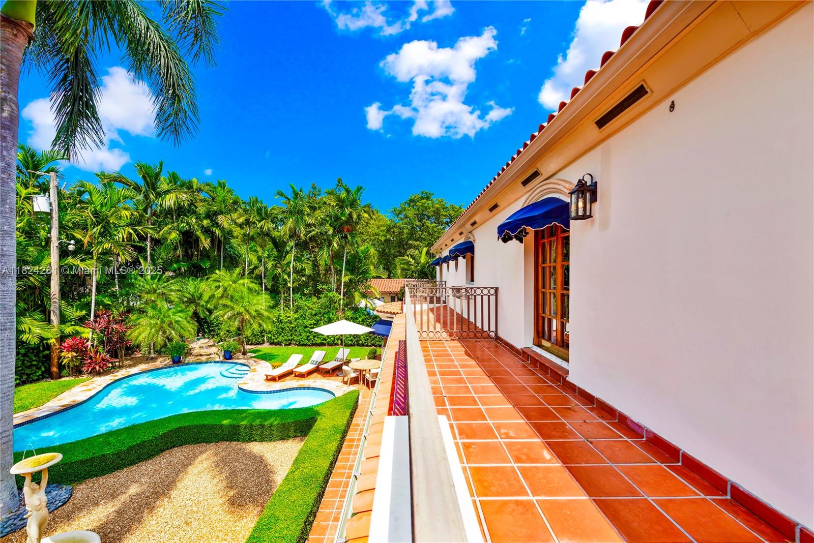 COCONUT GROVE SEC 1 CORAL - Residential