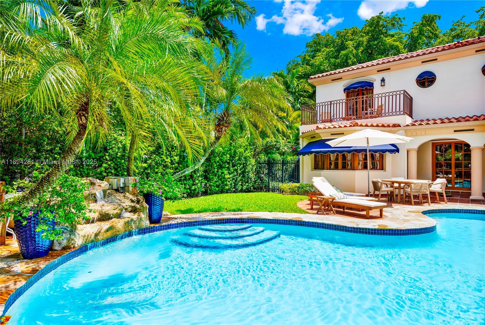 COCONUT GROVE SEC 1 CORAL - Residential