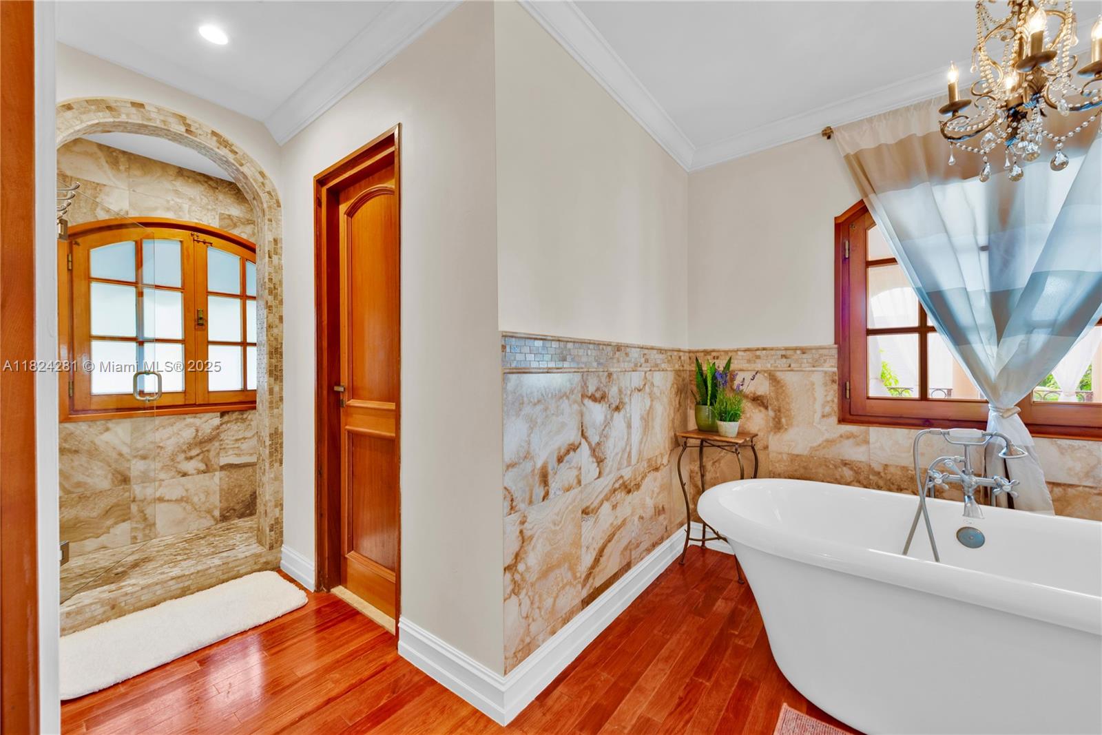 COCONUT GROVE SEC 1 CORAL - Residential