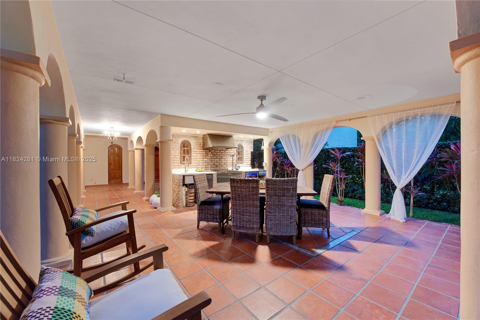 COCONUT GROVE SEC 1 CORAL - Residential