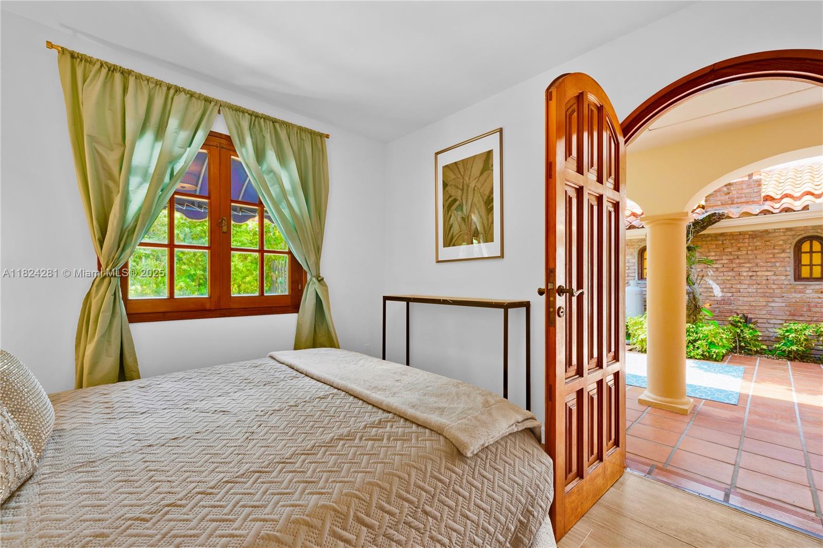 COCONUT GROVE SEC 1 CORAL - Residential