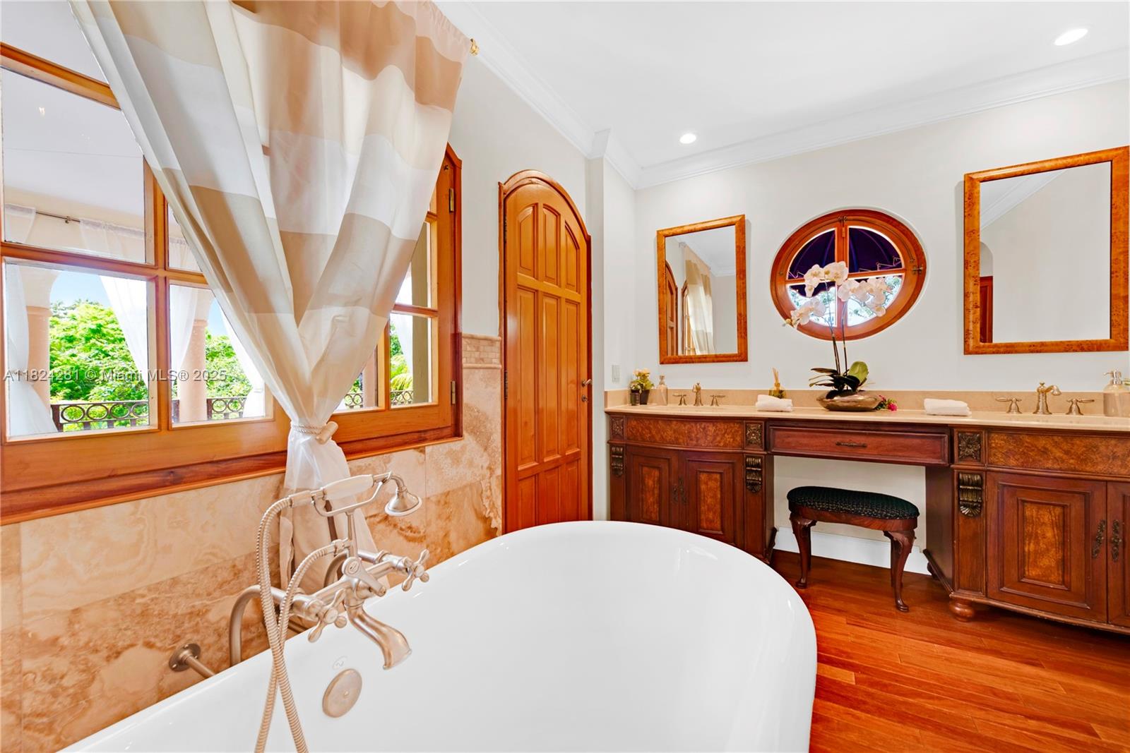 COCONUT GROVE SEC 1 CORAL - Residential