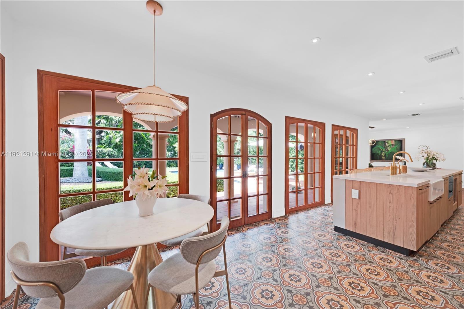 COCONUT GROVE SEC 1 CORAL - Residential