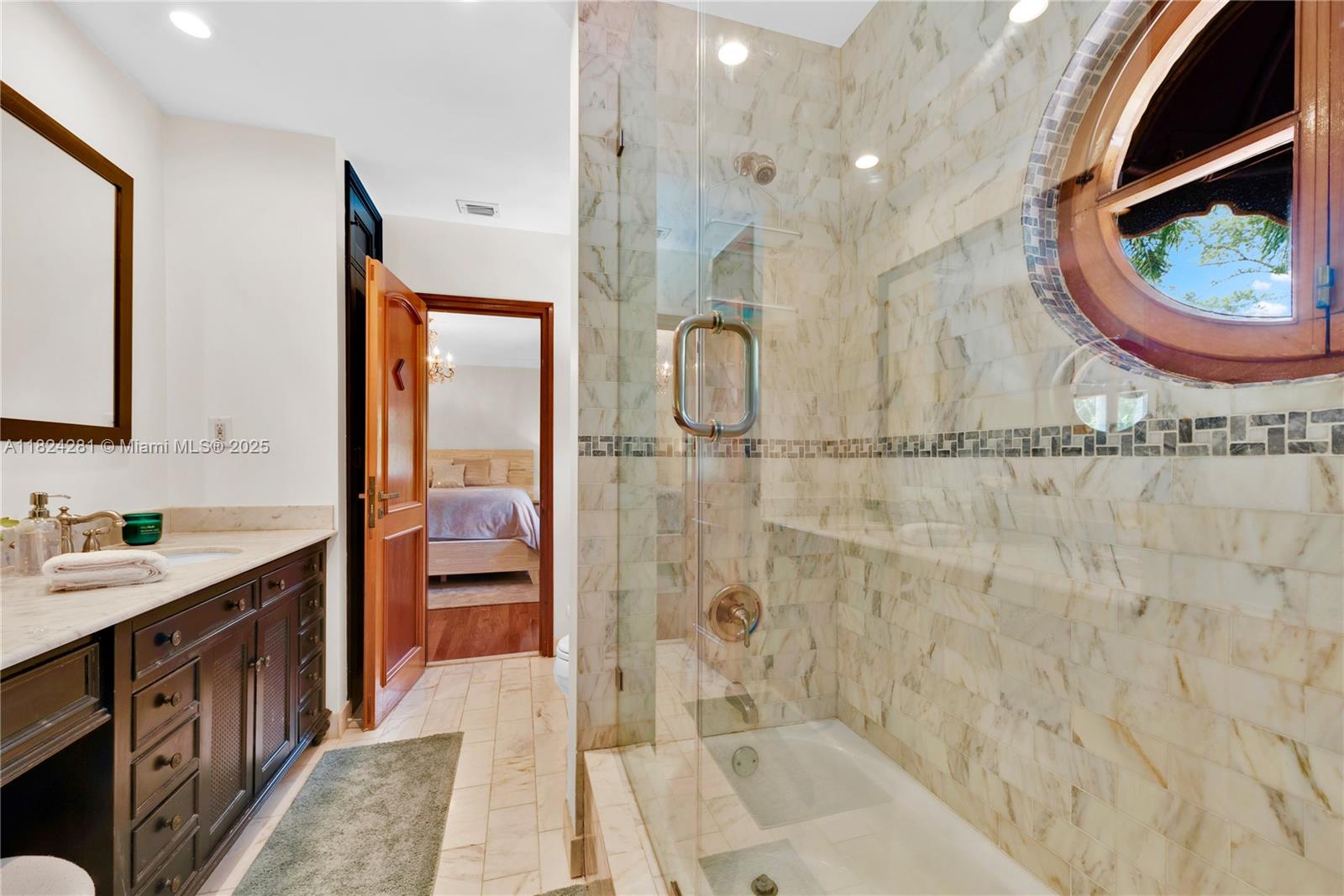 COCONUT GROVE SEC 1 CORAL - Residential