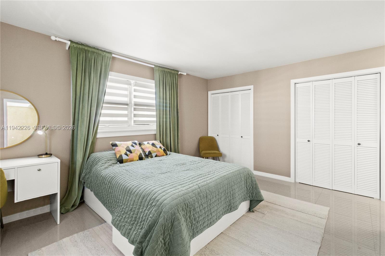 MEADOWBROOK TOWERS CONDO - Residential