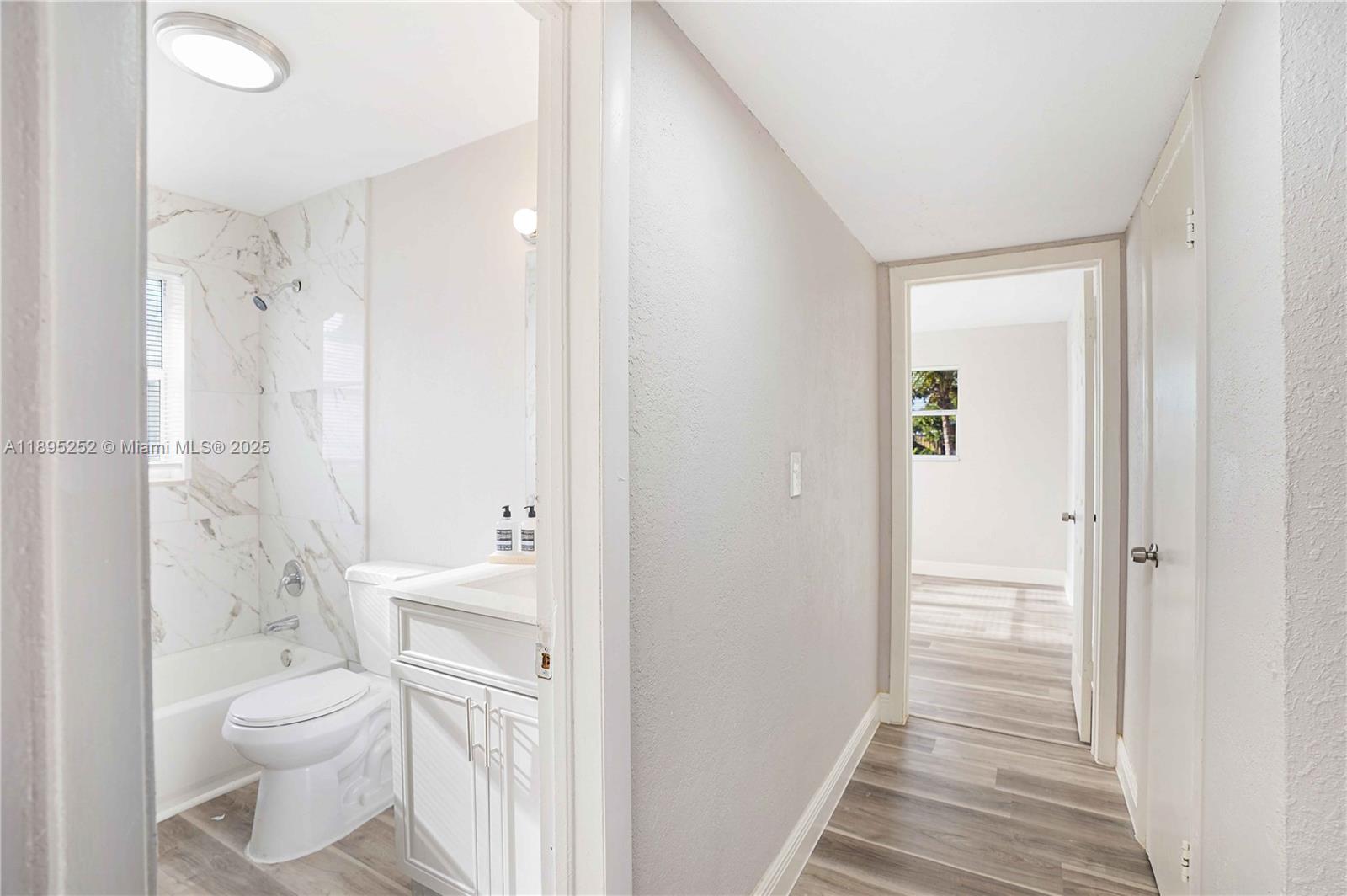 Melrose Manors - Residential