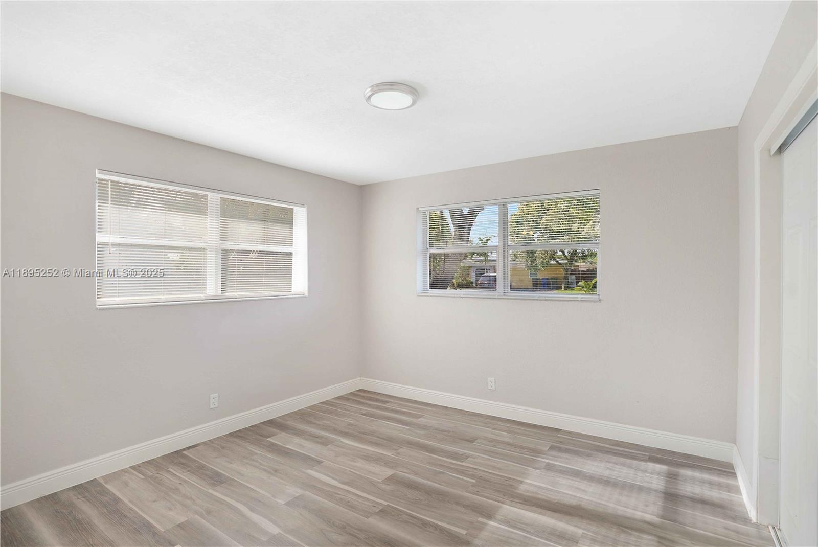 Melrose Manors - Residential