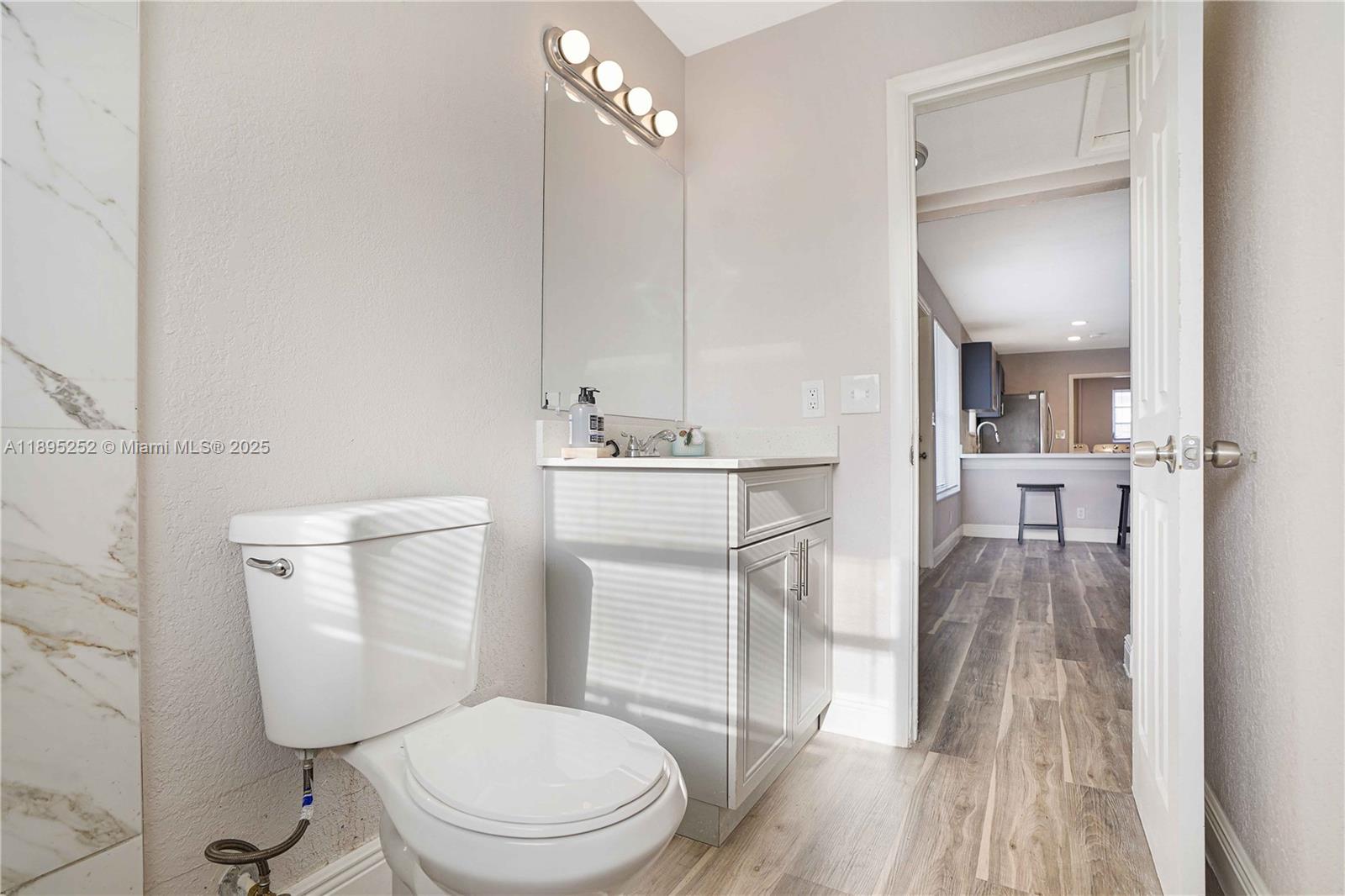 Melrose Manors - Residential