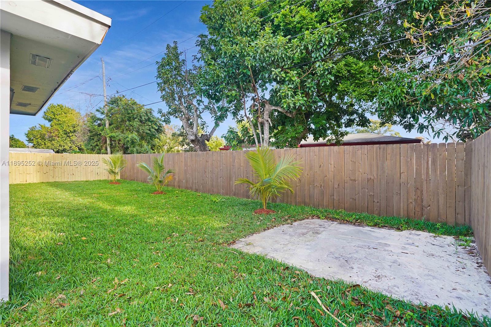 Melrose Manors - Residential