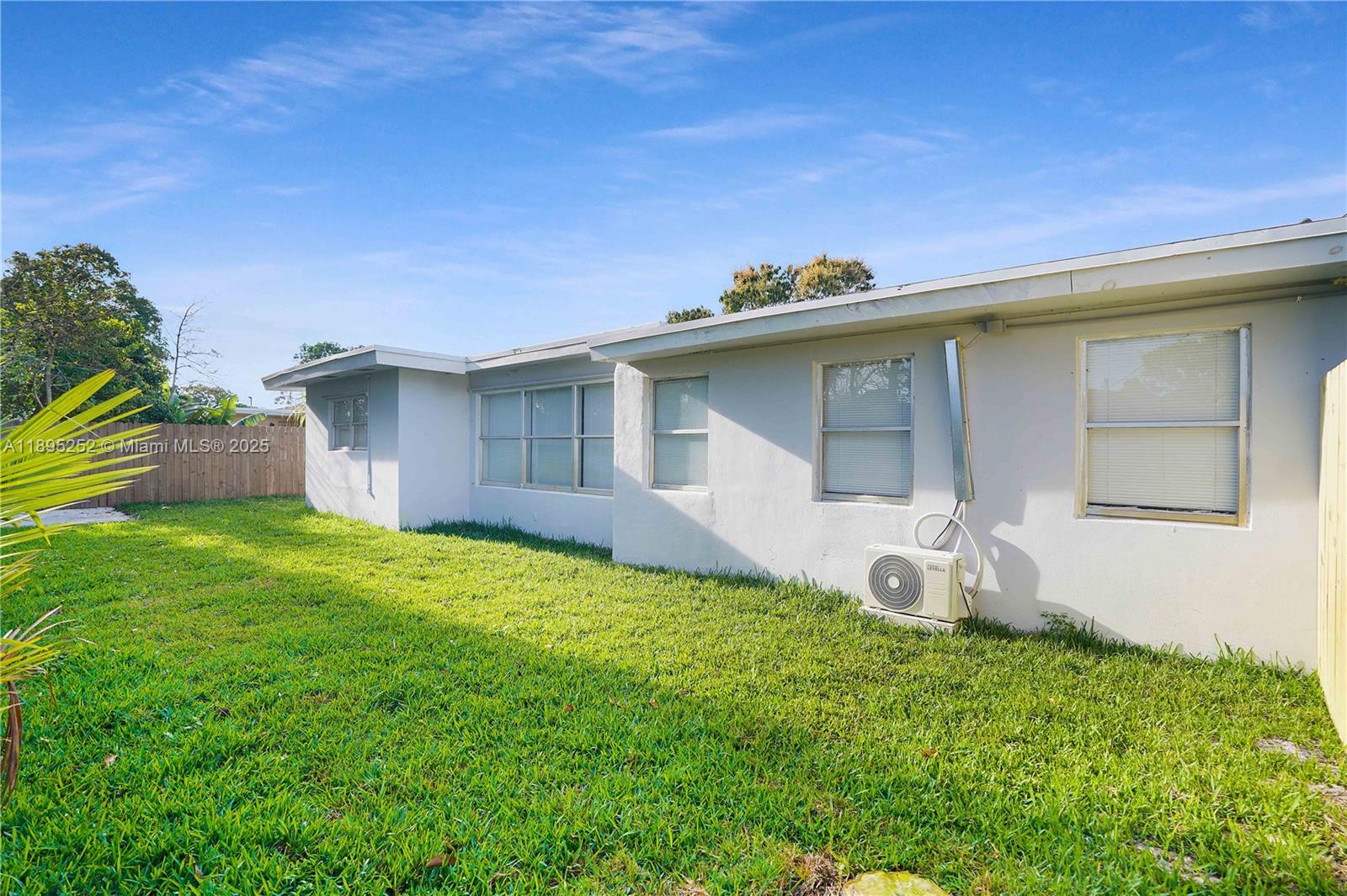 Melrose Manors - Residential