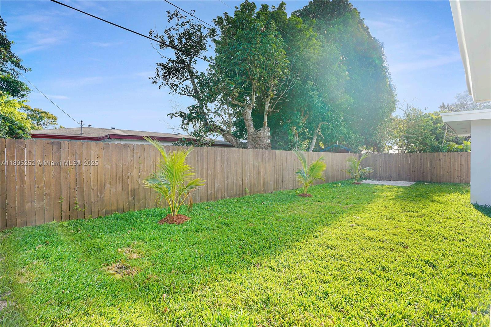 Melrose Manors - Residential