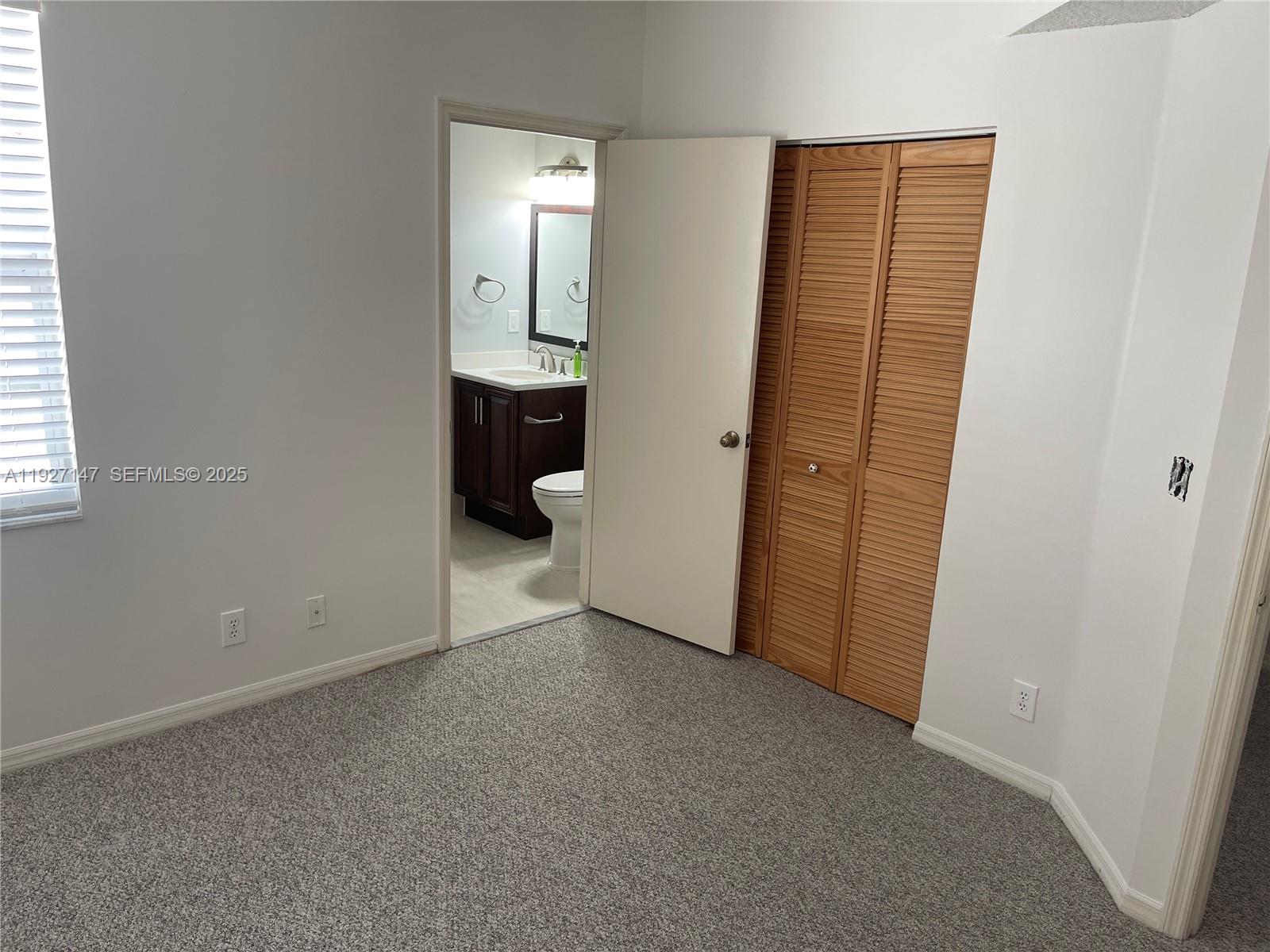 SECTORS 3 & 4 BOUNDARY PL - Residential Lease