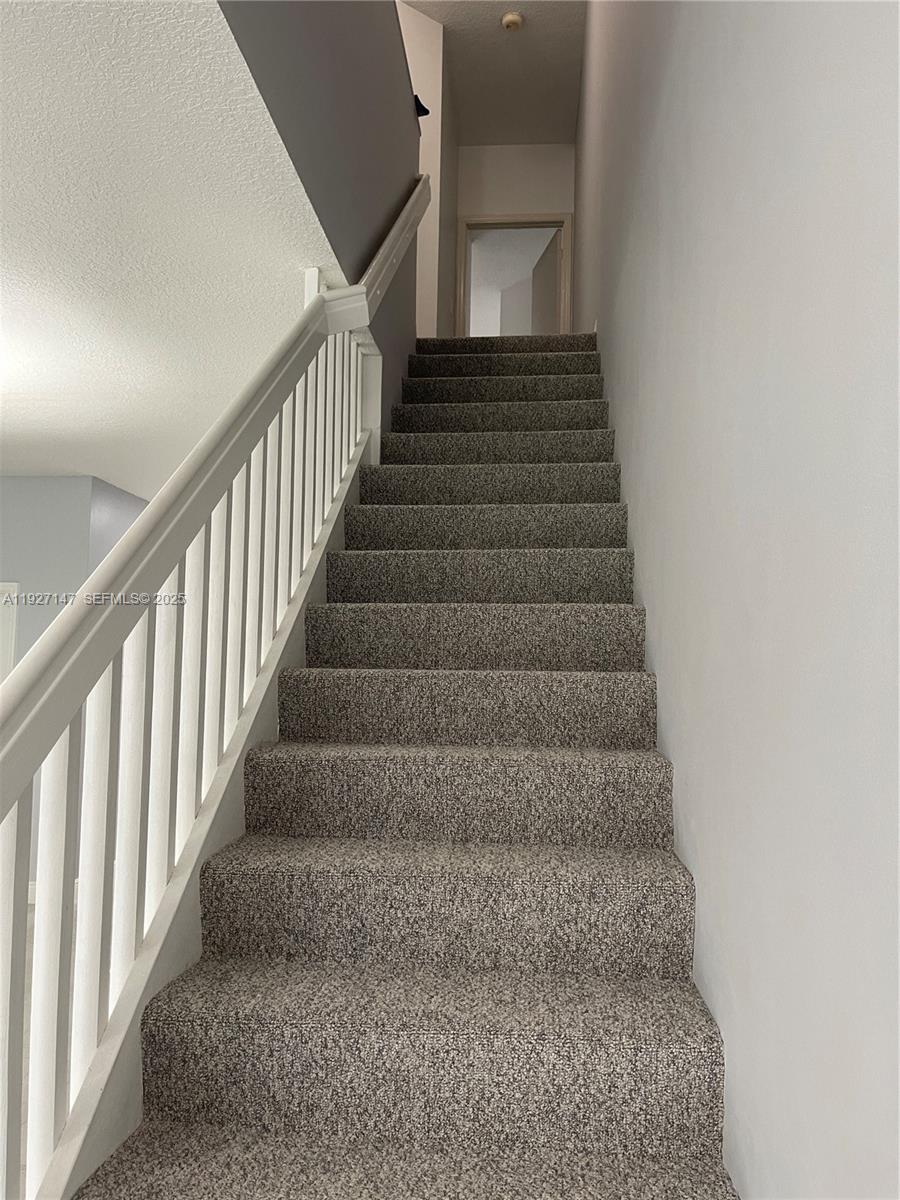 SECTORS 3 & 4 BOUNDARY PL - Residential Lease