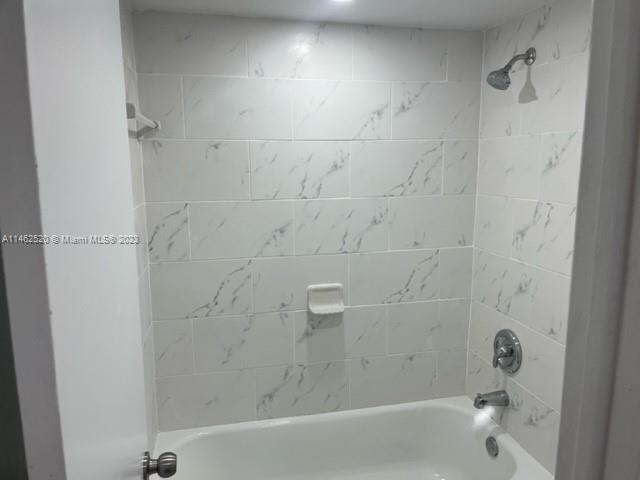 VILLAS AT CUTLER RIDGE - Residential Lease