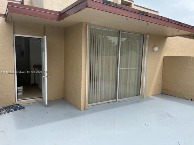 VILLAS AT CUTLER RIDGE - Residential Lease