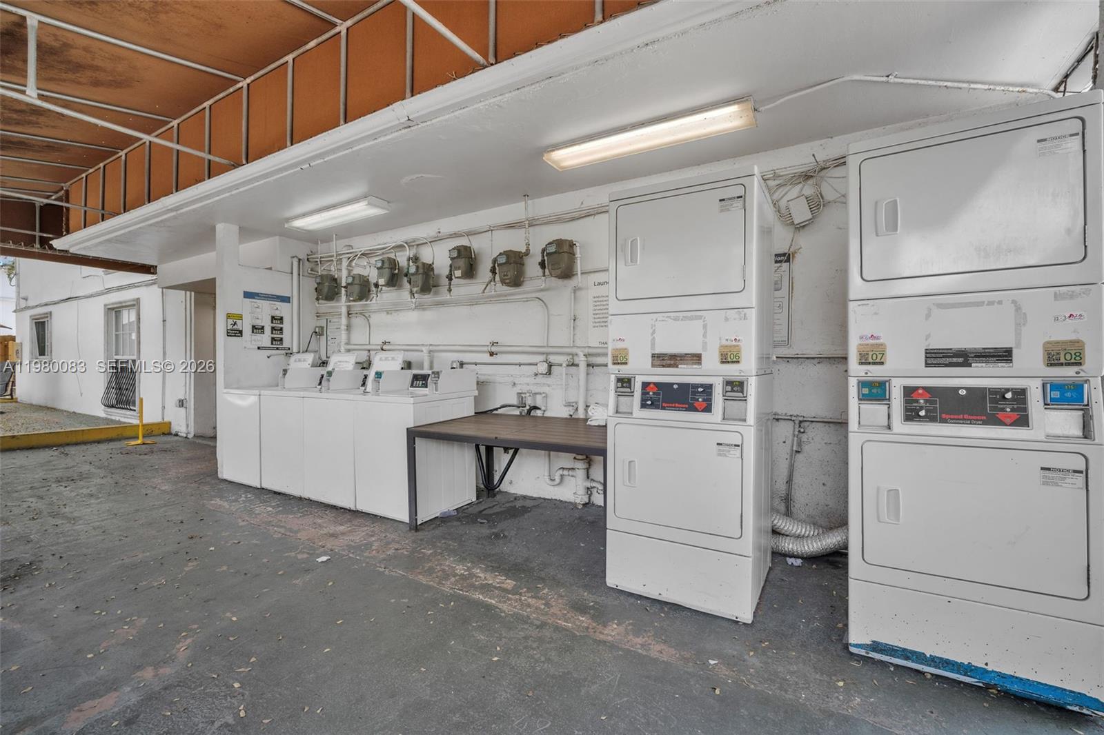VIRGINIA POINTE CONDO - Residential Lease