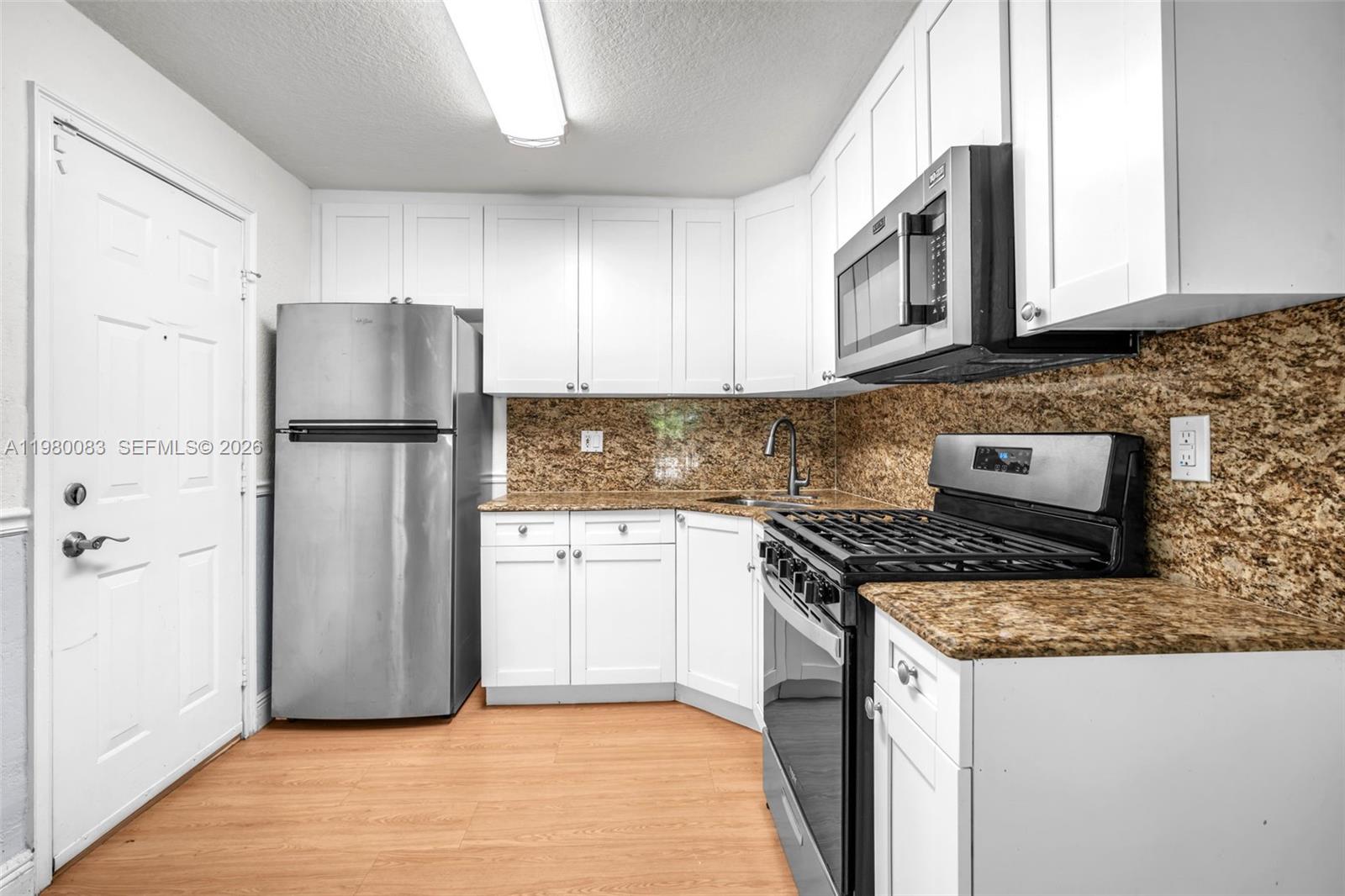 VIRGINIA POINTE CONDO - Residential Lease