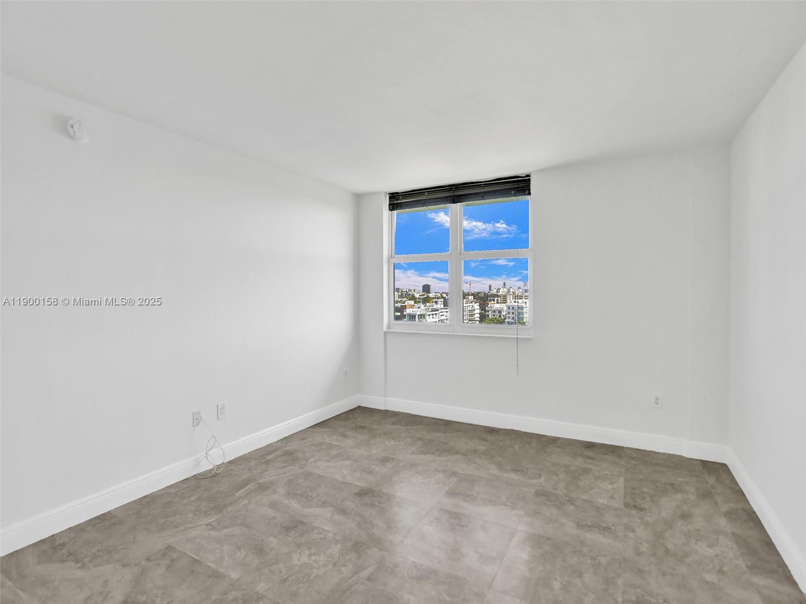 ISLAND POINTE CONDO - Residential Lease