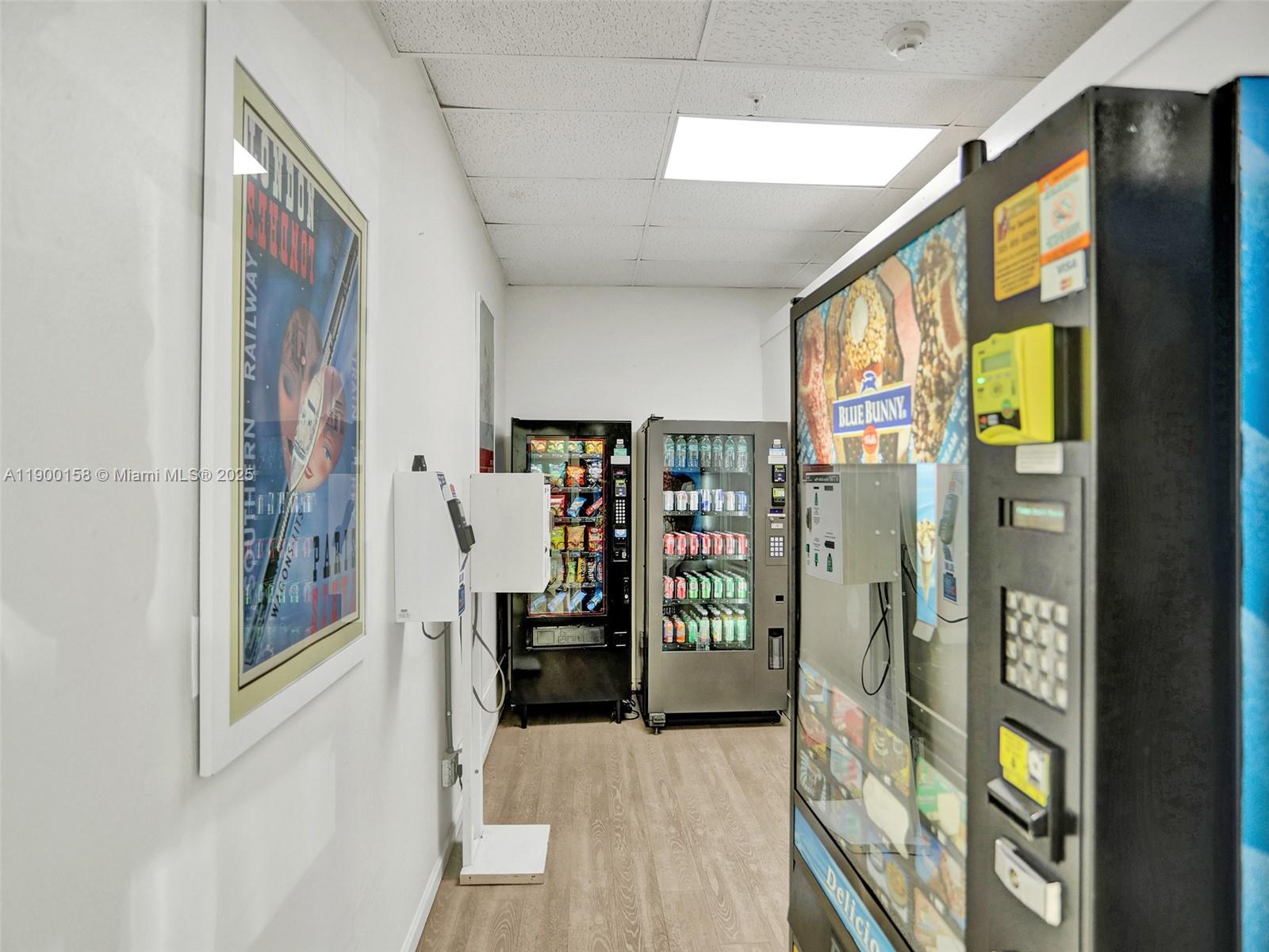 ISLAND POINTE CONDO - Residential Lease