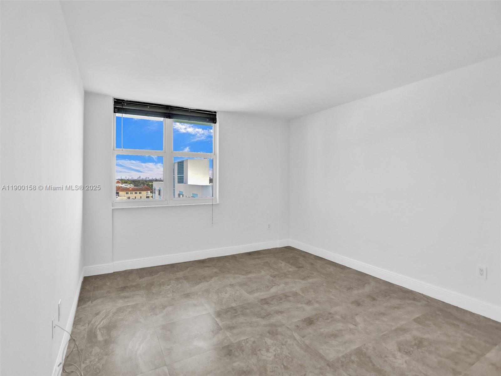 ISLAND POINTE CONDO - Residential Lease