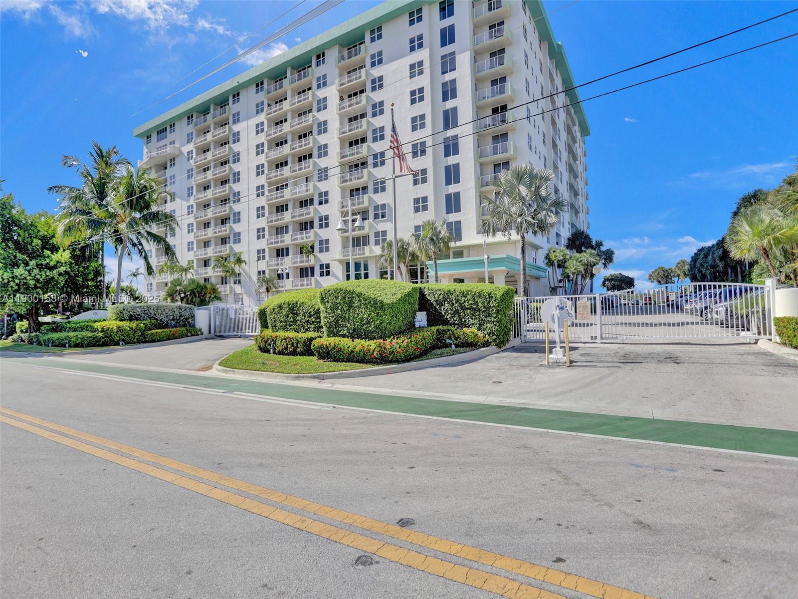ISLAND POINTE CONDO - Residential Lease