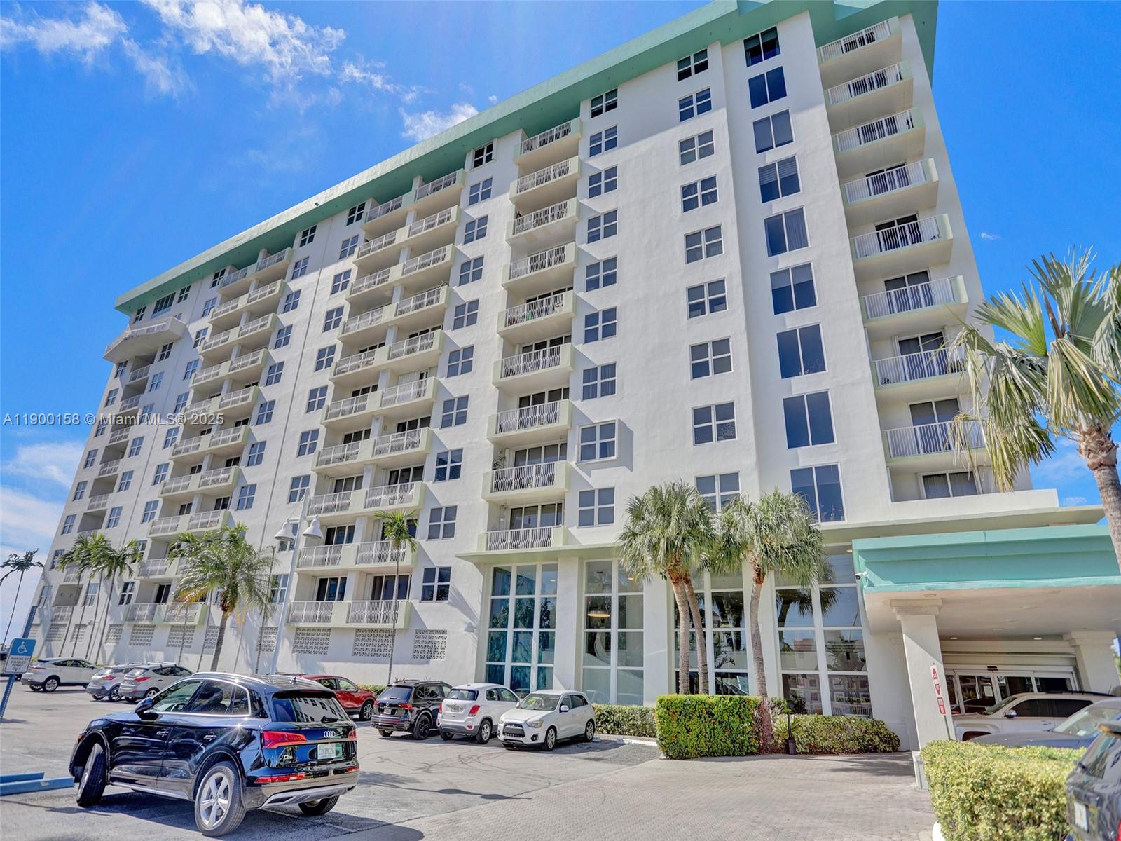 ISLAND POINTE CONDO - Residential Lease