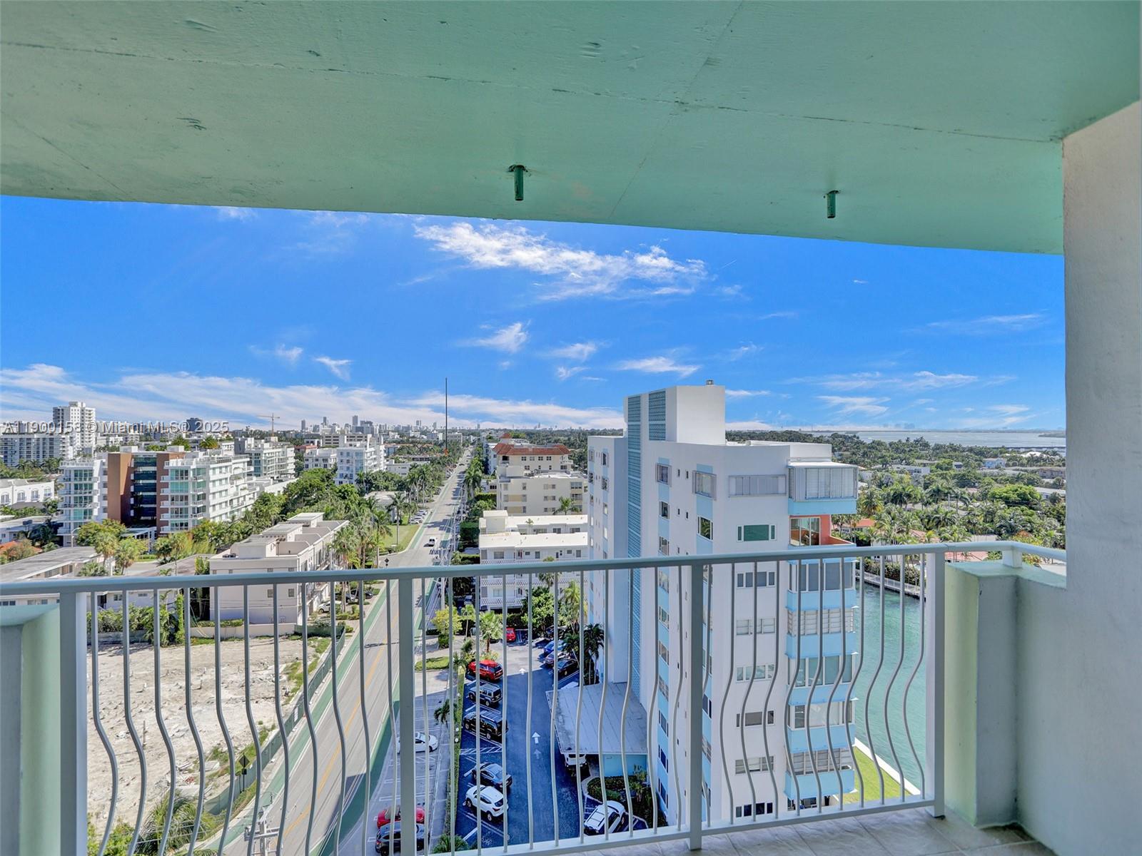 ISLAND POINTE CONDO - Residential Lease