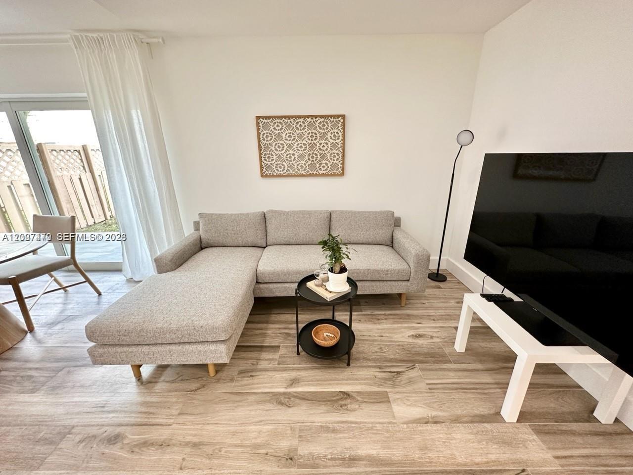 DORAL GARDENS CONDO - Residential