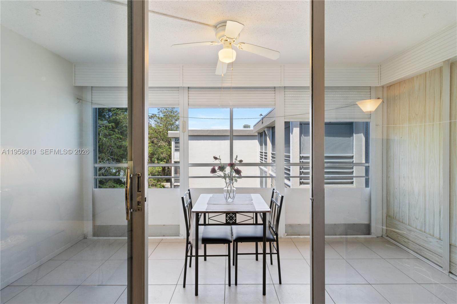 CYPRESS CHASE CONDO NO 3 - Residential