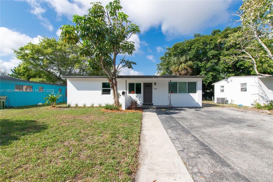 Beautifully remodeled 3-bedroom, 2-bathroom single-family home in NW Fort Lauderdale! This spacious property features a bright and airy living space with plenty of room for family gatherings. The kitchen is well-equipped, ideal for cooking and entertaining. Enjoy the outdoor space for family activities and gardening. Located in a vibrant neighborhood, close to shops, dining, and public transport. Don’t miss the chance to own this delightful home